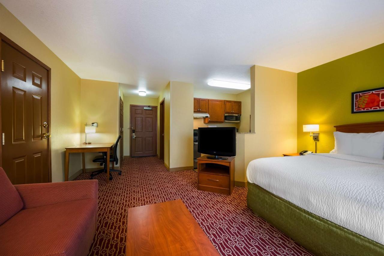Sonesta Simply Suites Detroit Novi Exterior foto